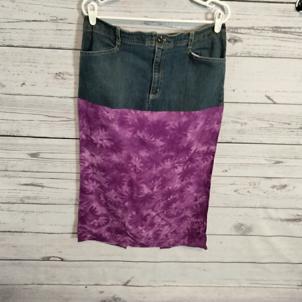 (sister) woman's skirt   